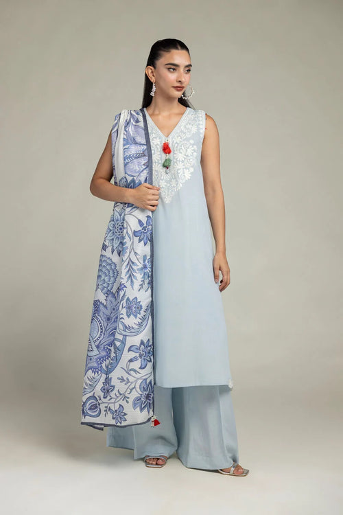 Sleeveless V-Neck Kurta